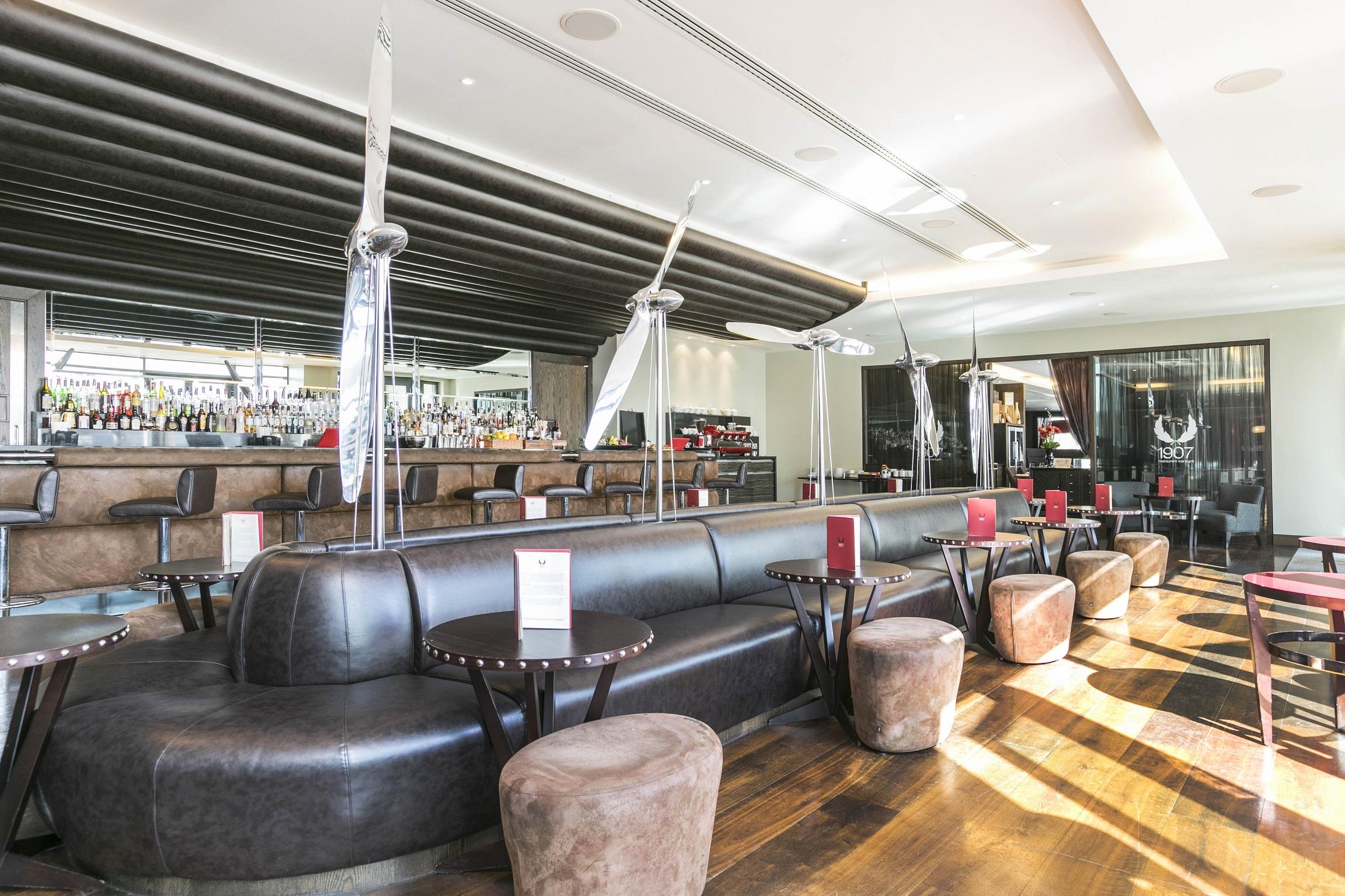 Brooklands Hotel & Spa Weybridge Ngoại thất bức ảnh