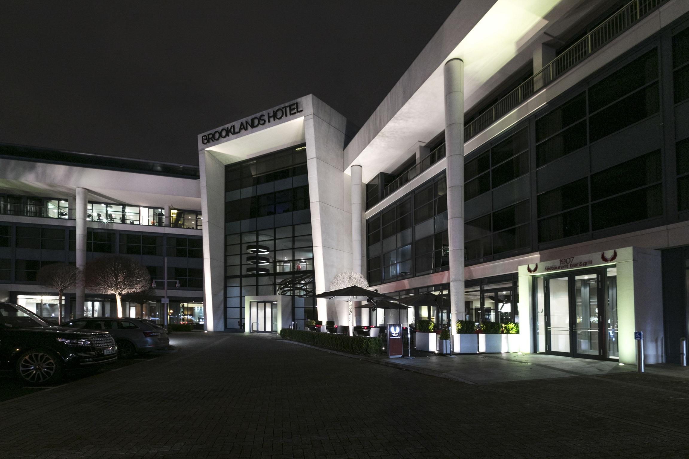 Brooklands Hotel & Spa Weybridge Ngoại thất bức ảnh