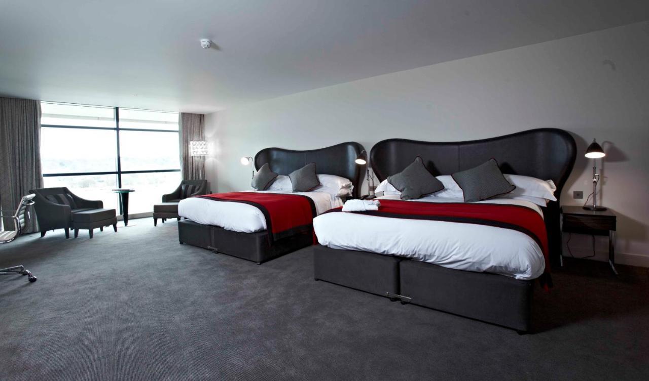 Brooklands Hotel & Spa Weybridge Ngoại thất bức ảnh