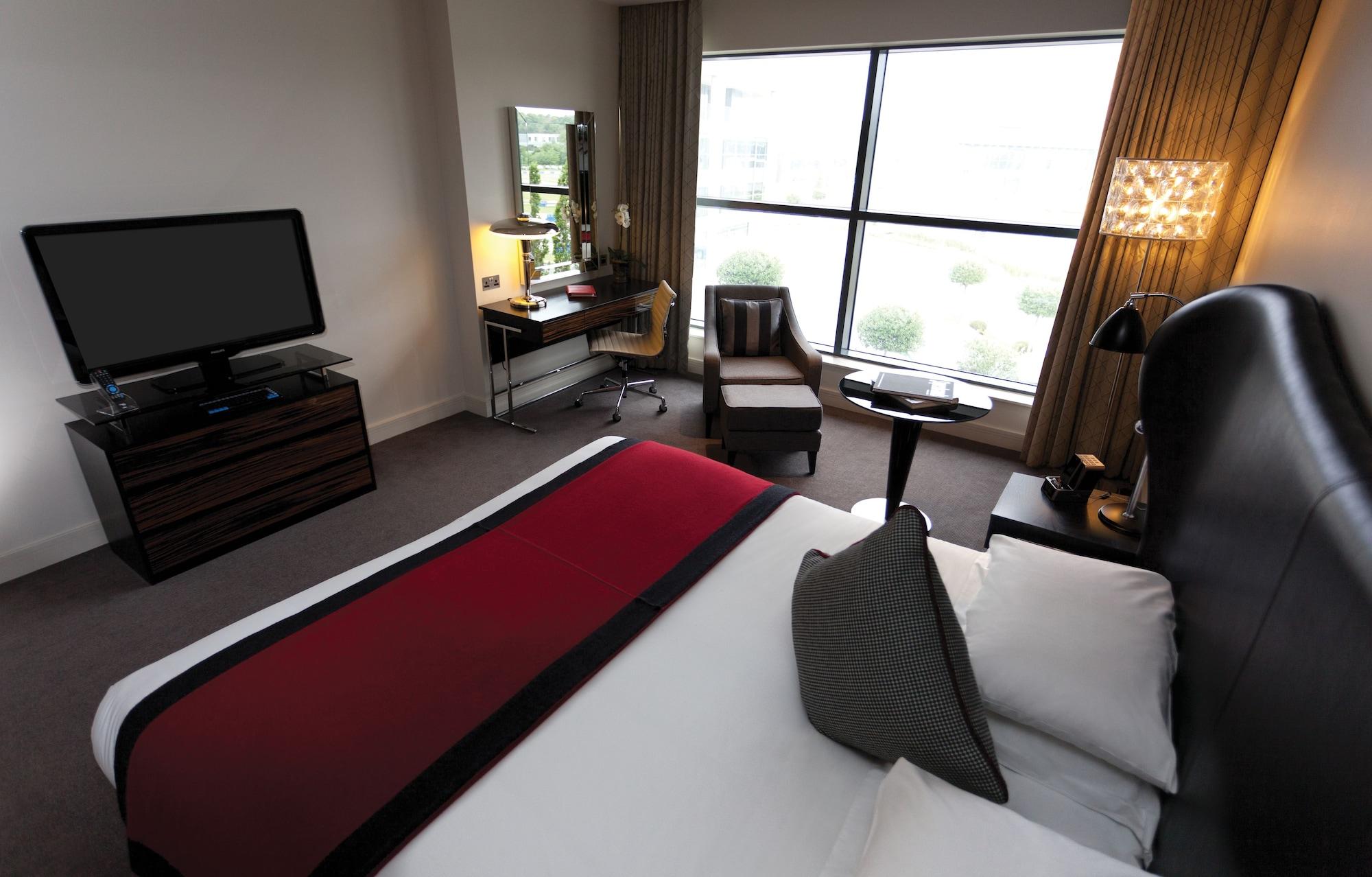 Brooklands Hotel & Spa Weybridge Ngoại thất bức ảnh
