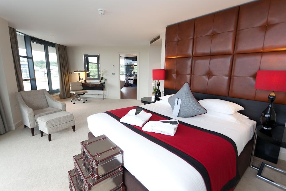 Brooklands Hotel & Spa Weybridge Ngoại thất bức ảnh