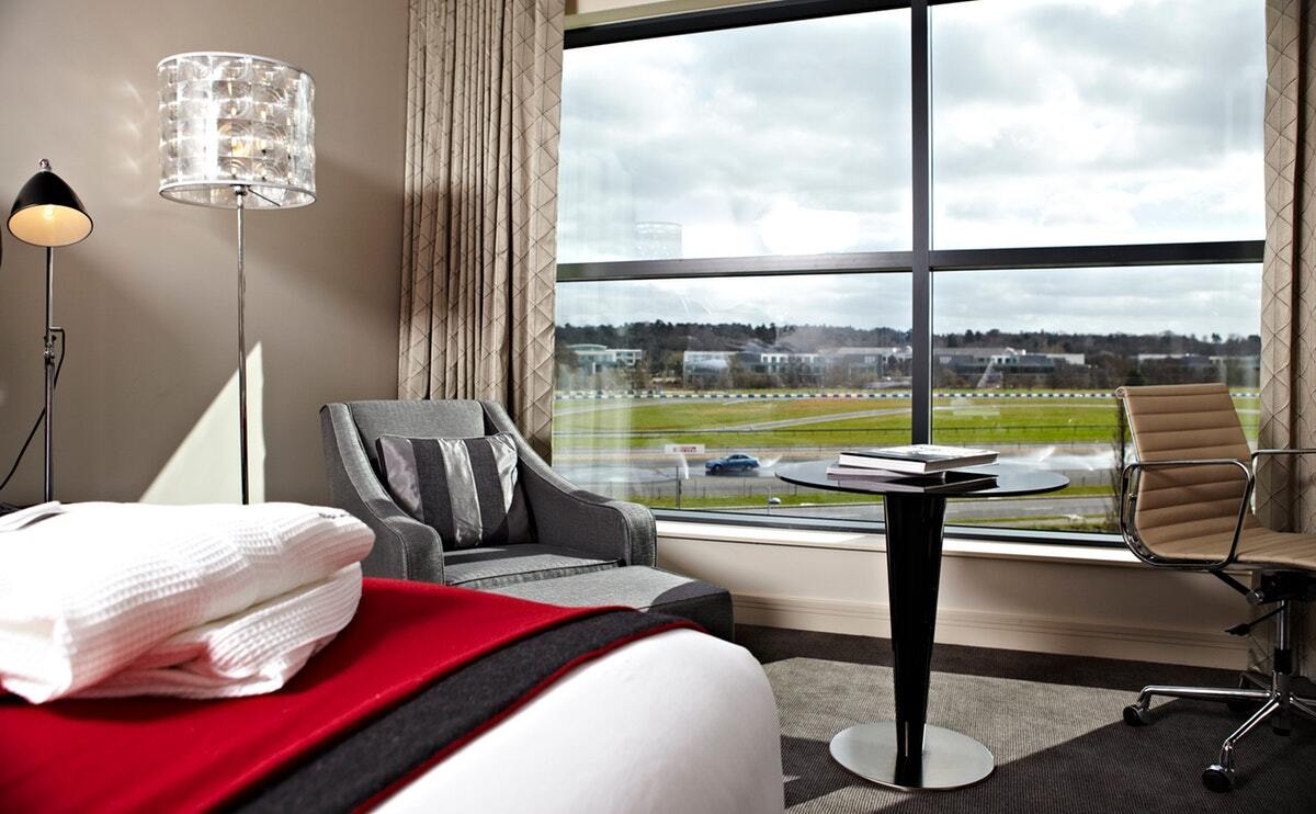 Brooklands Hotel & Spa Weybridge Phòng bức ảnh